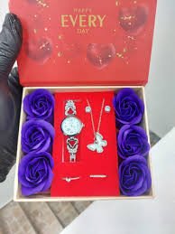 Fancy SYc Happy Everyday montre pour femme